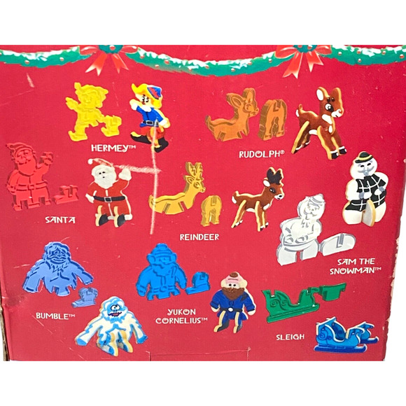 Rudolph The Red-Nosed Reindeer 16 Piece Stand-Up 3D Christmas Cookie Cutters - Picture 6 of 7